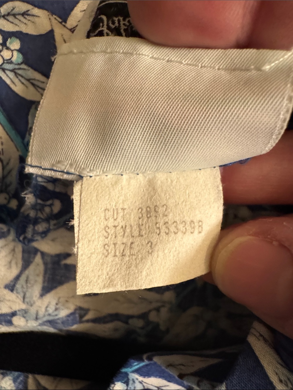 Blue Leaf-Print Baby Matching Set with Cream Ruffle Collar - Picture 5 of 5